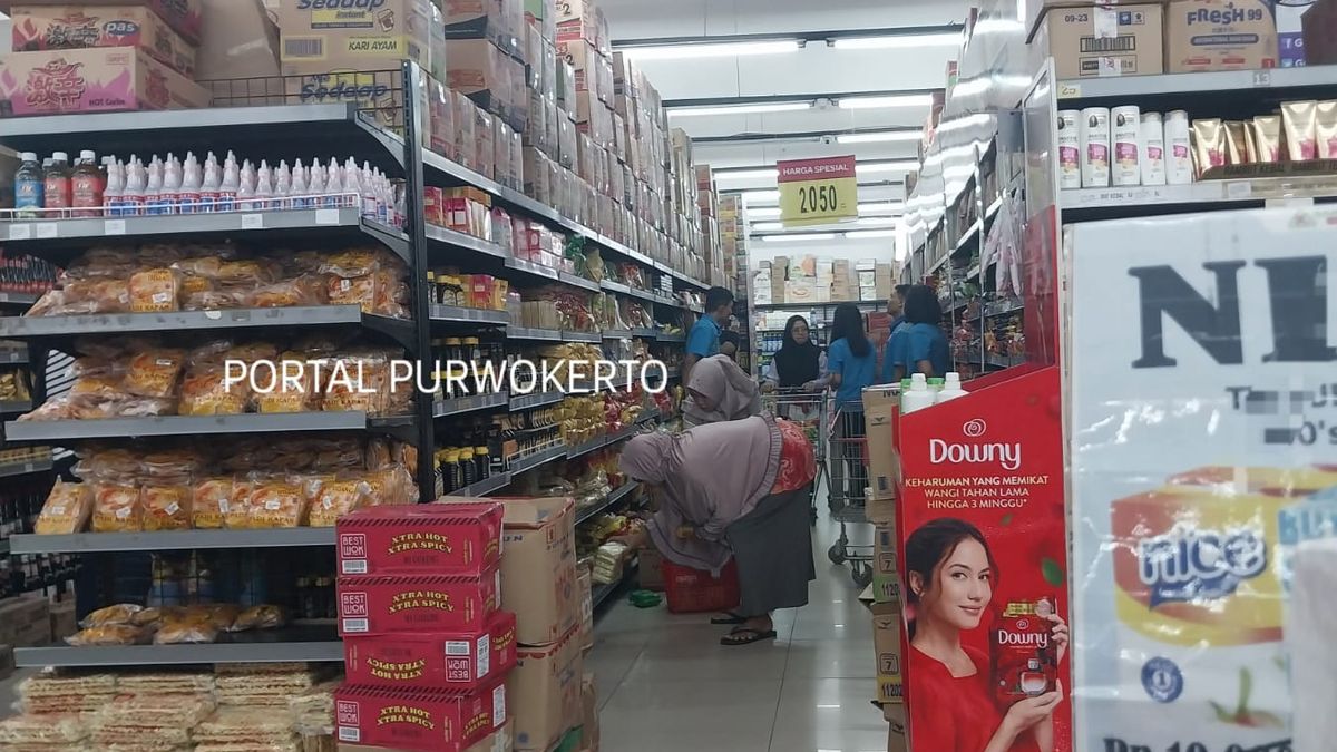 Belanja Kosmetik Tanpa Ribet di Kuripan: Solusi Praktis dari Toko Bu Kesti